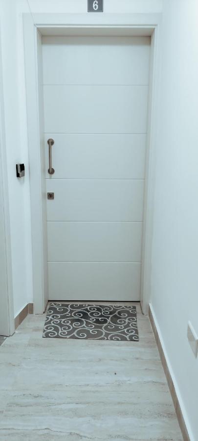 Getaway Suites Apartment Xlendi Extérieur photo